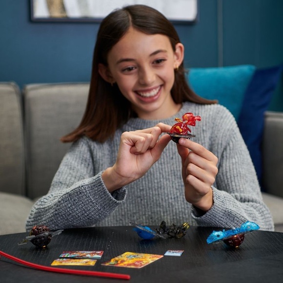 Bakugan Street Brawl Special Attack Red Dragonoid Action Figure - Picture 4 of 7